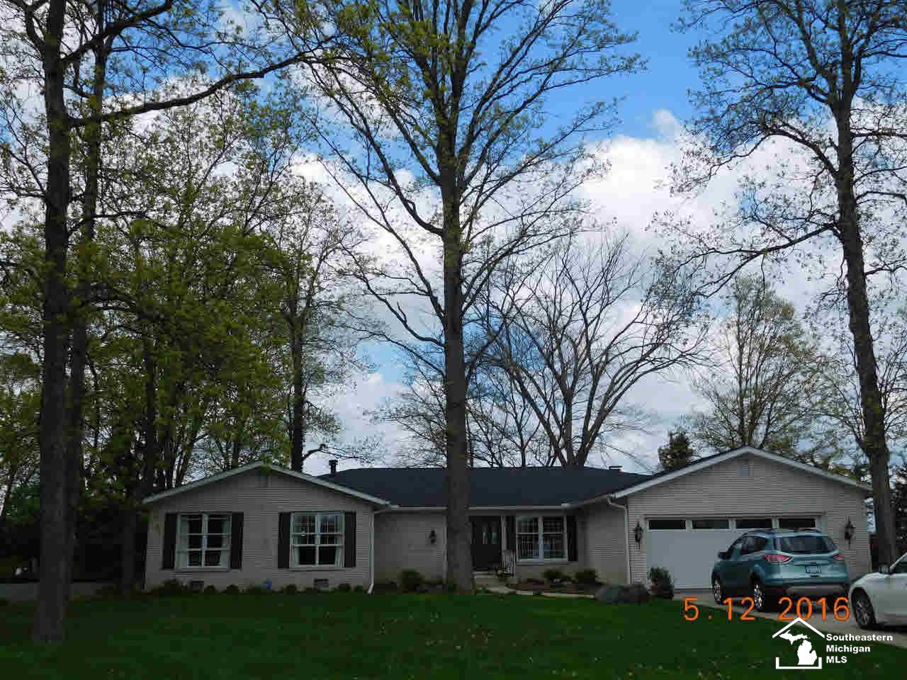 1364 Strasburg Road Monroe, MI 48161 - Photo 2 of 36 21147553-1.JPG