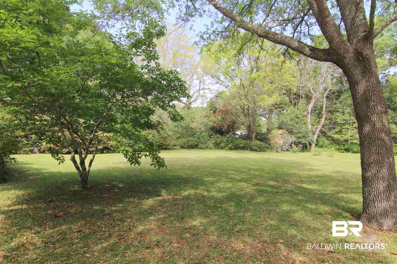 7147 Chapman Street Fairhope, AL 36532 - Photo 34 of 48