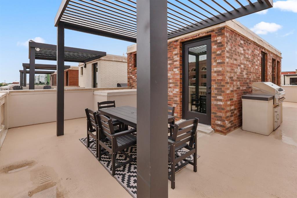 218 East Dallas Road, Unit 104 Grapevine, TX 76051 - Photo 37 of 40 4th Level Rooftop