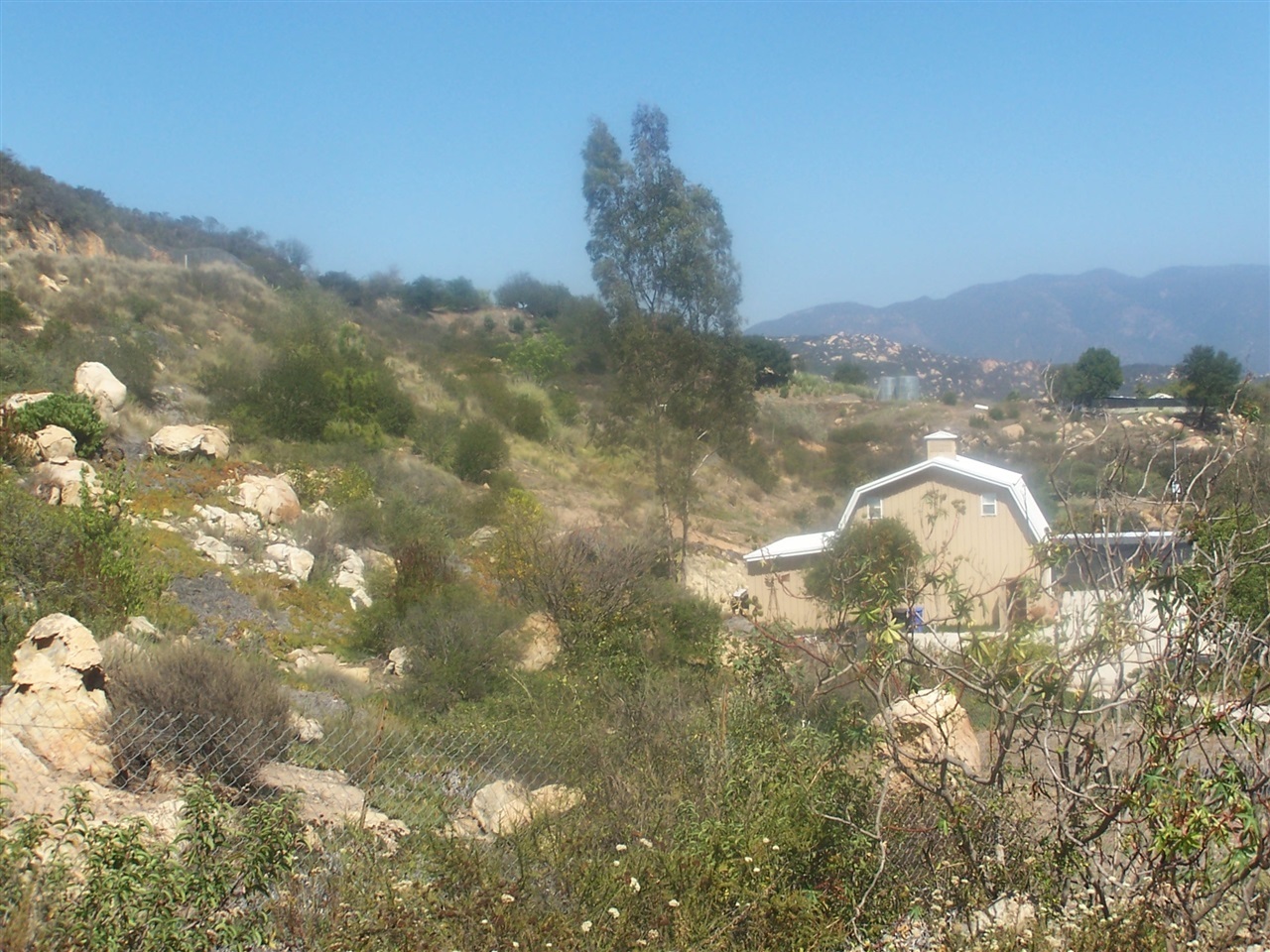 6483 Rainbow Heights Road Fallbrook, CA 92028 - Photo 4 of 16
