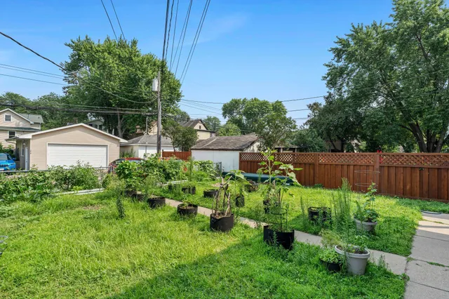 $764,900 | 1609 4th Street Northeast, Minneapolis, MN 55413