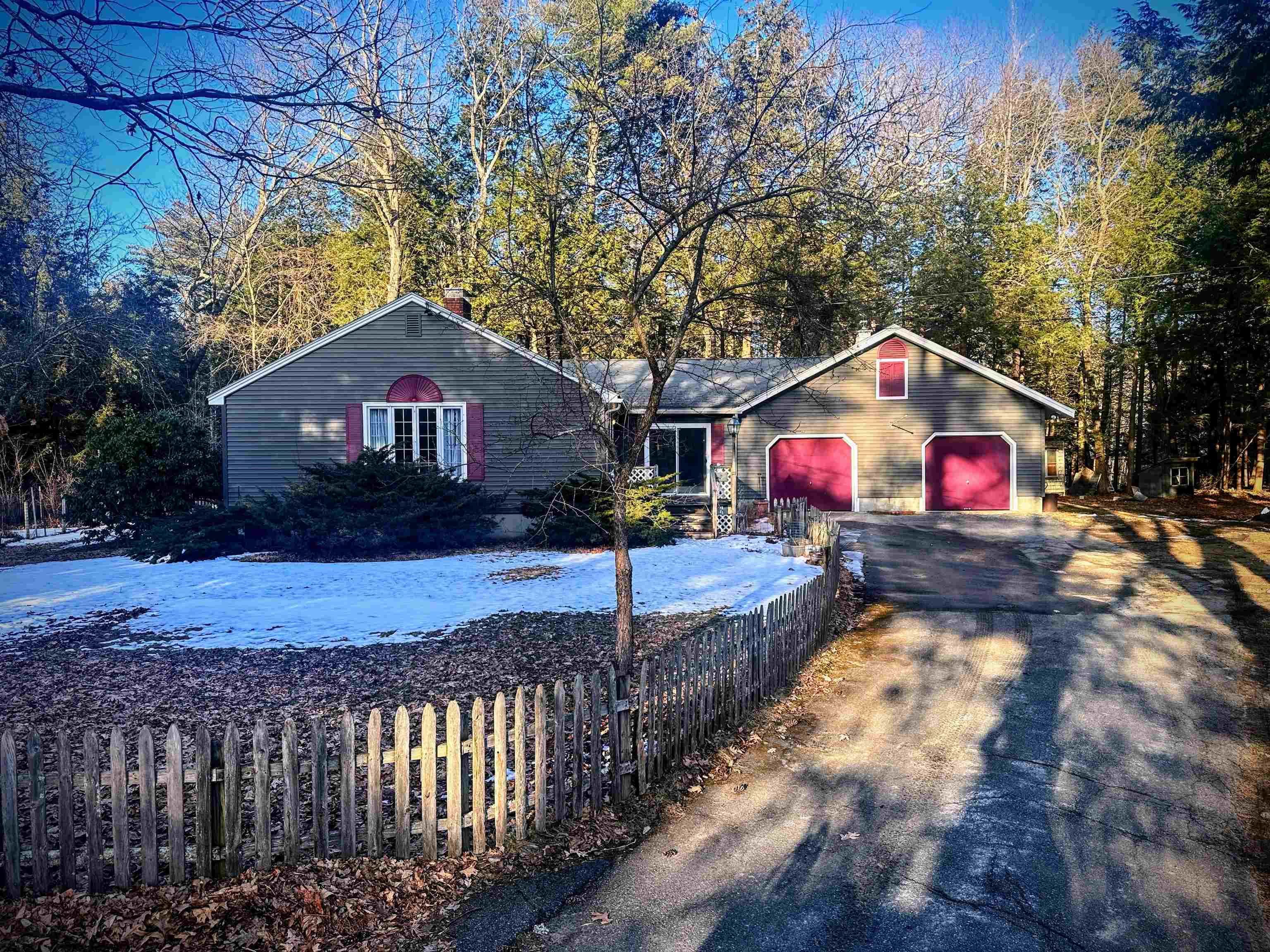 93 Bedford Road Merrimack, NH 03054 - Photo 1 of 23