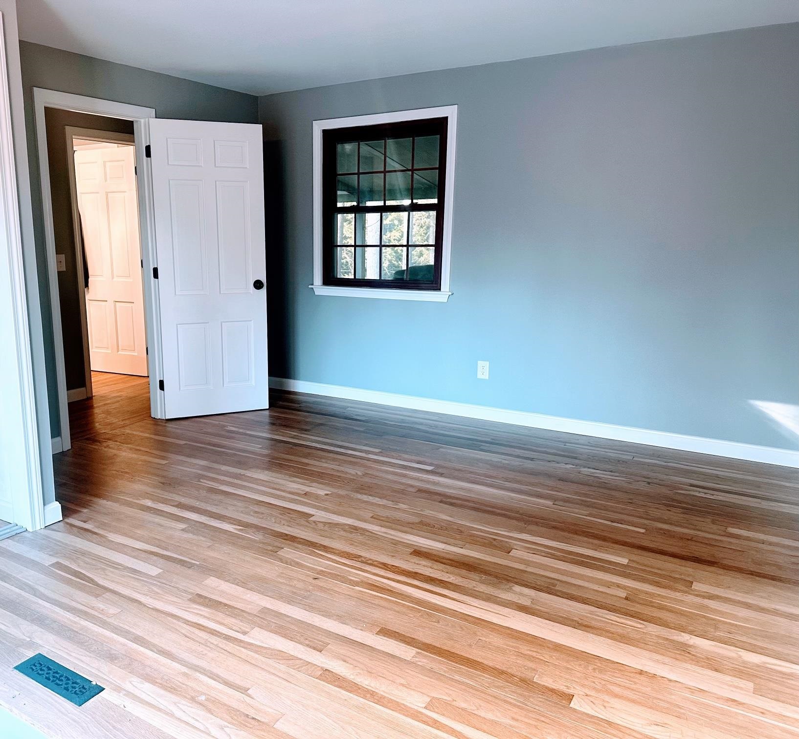 93 Bedford Road Merrimack, NH 03054 - Photo 4 of 23