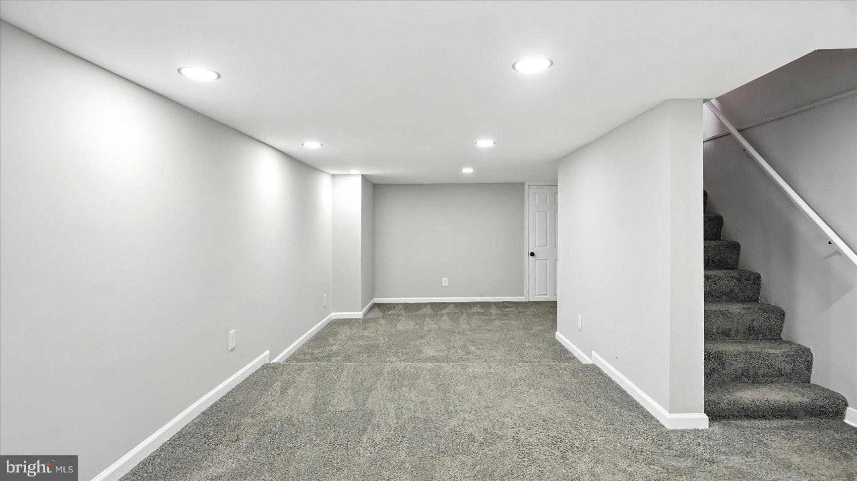 111 Eastern Boulevard Essex, MD 21221 - Photo 16 of 33 a view of an empty room