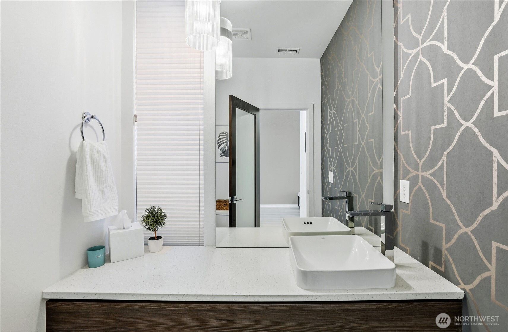 5661 Great Gln Road Southwest Port Orchard, WA 98367 - Photo 14 of 40 a bathroom with a sink and a mirror