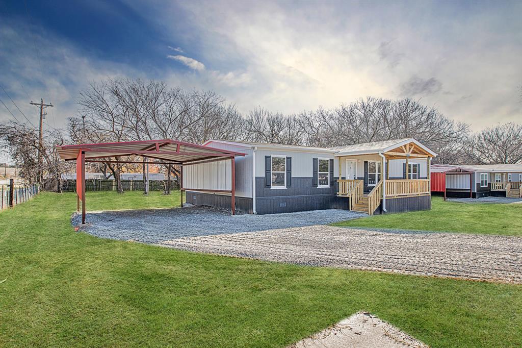 101 Kelly Court Azle, TX 76020 - Photo 2 of 30 Digital Grass Enhancement