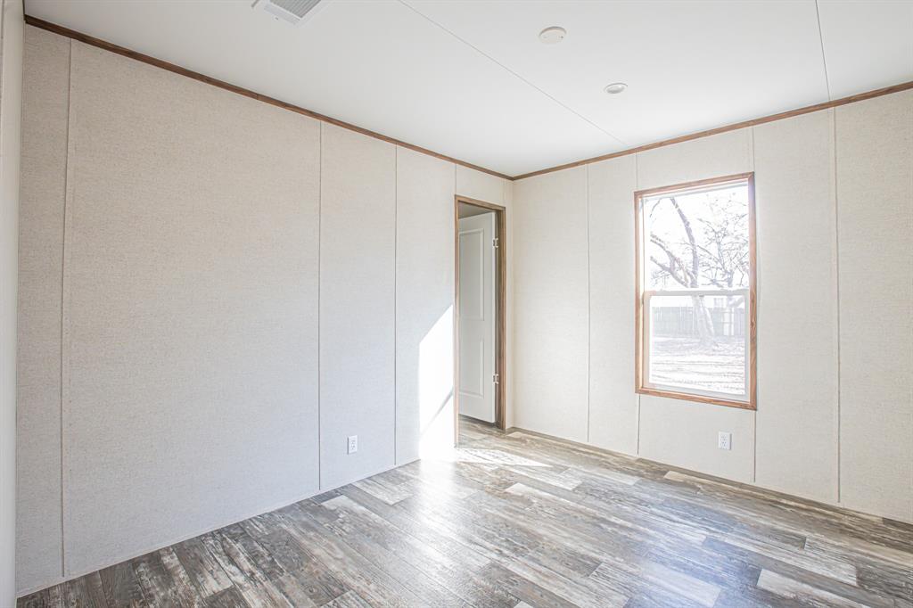 101 Kelly Court Azle, TX 76020 - Photo 23 of 30