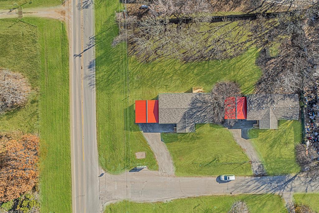 101 Kelly Court Azle, TX 76020 - Photo 28 of 30 Digital Grass Enhancement