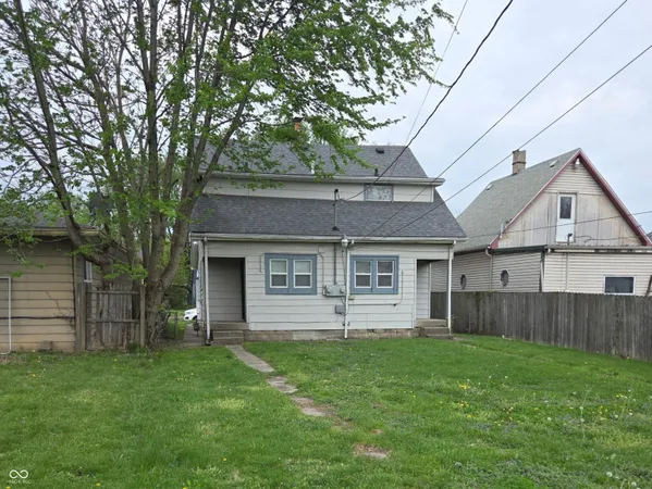 $1,025 | 1339 West Lee Street, Indianapolis, IN 46221