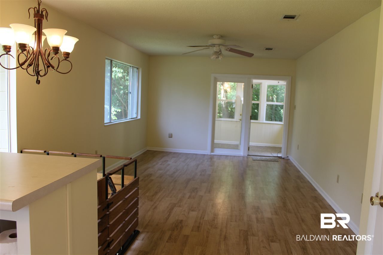 24770 County Road 20 Elberta, AL 36530 - Photo 3 of 20 Living Room