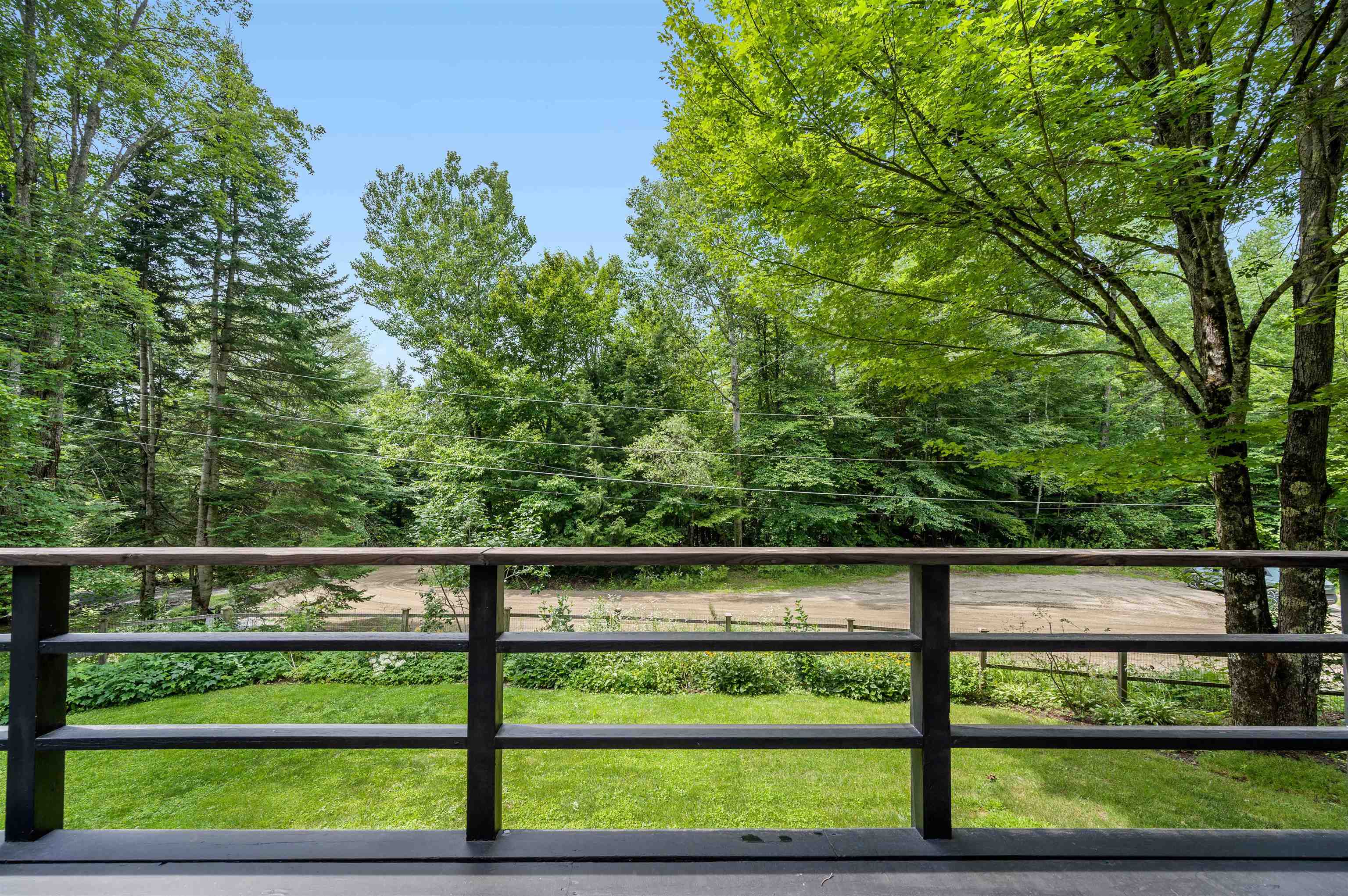 320 Stowebury Road Waterbury, VT 05677 - Photo 4 of 40 Gallery Image 4