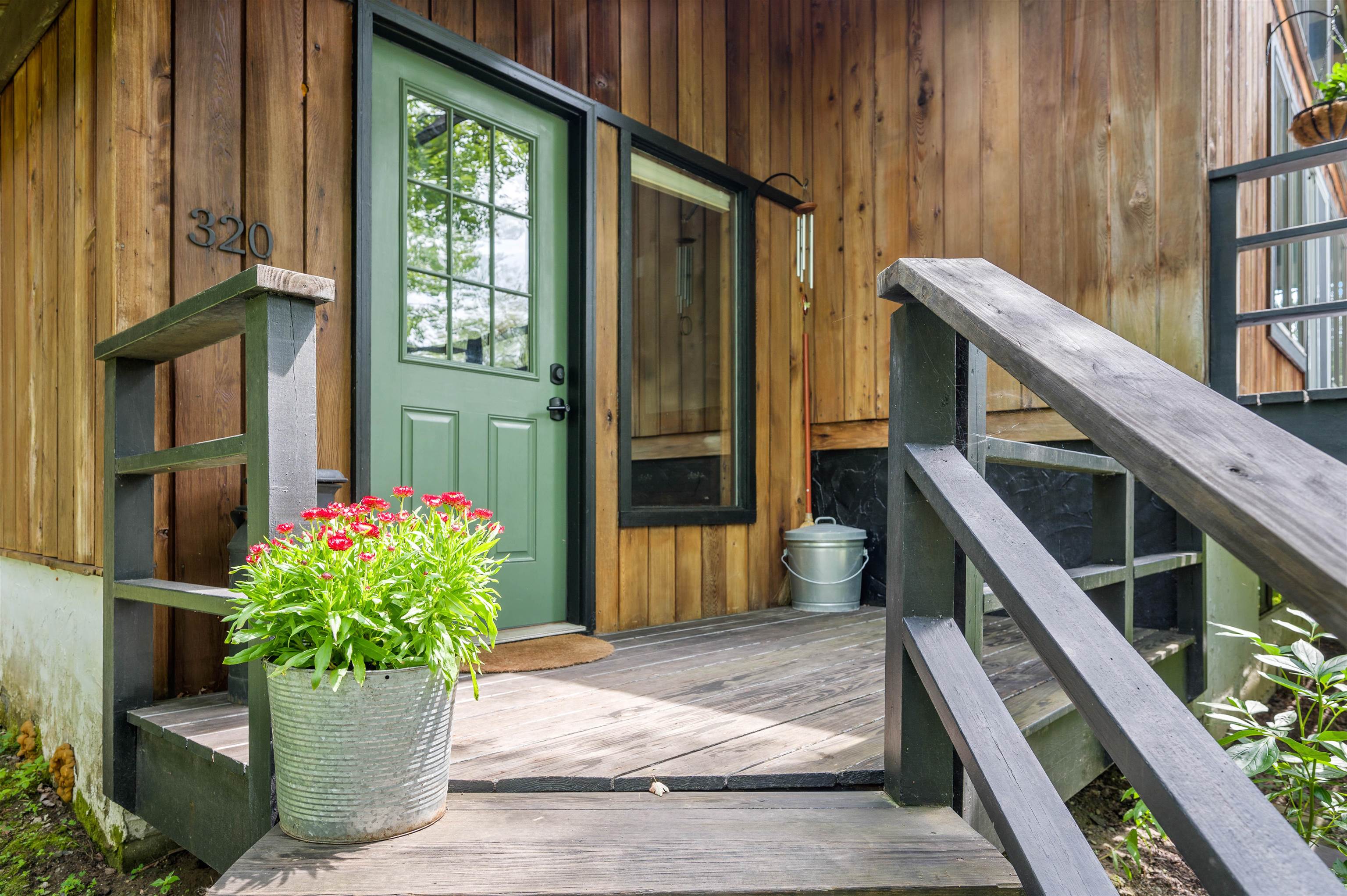 320 Stowebury Road Waterbury, VT 05677 - Photo 5 of 40 Gallery Image 5
