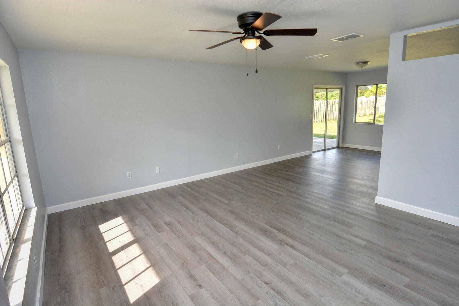 382 Southwest Kentwood Road Port St. Lucie, FL 34953 - Photo 5 of 40 DSC_1880A