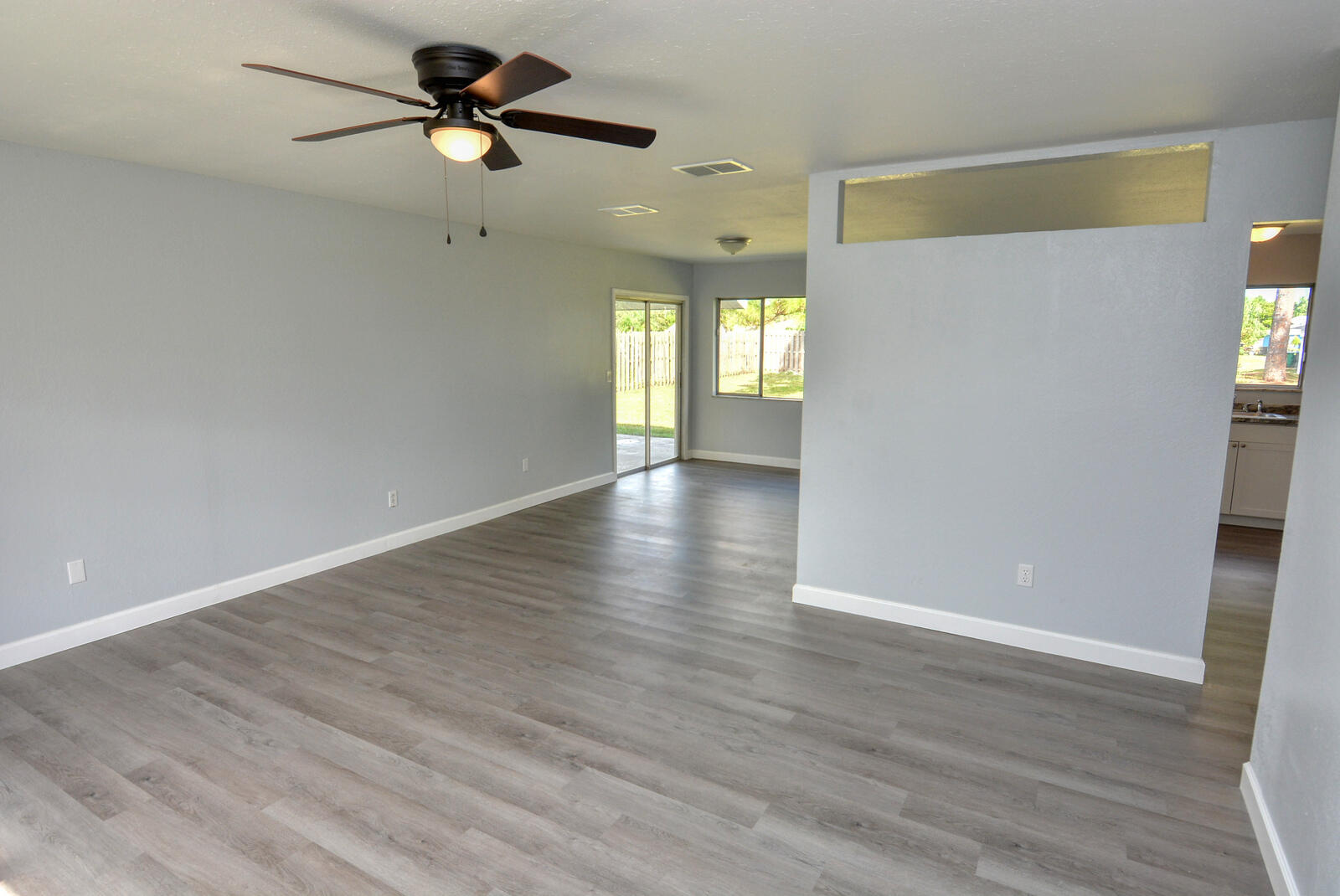 382 Southwest Kentwood Road Port St. Lucie, FL 34953 - Photo 6 of 40 DSC_1881A