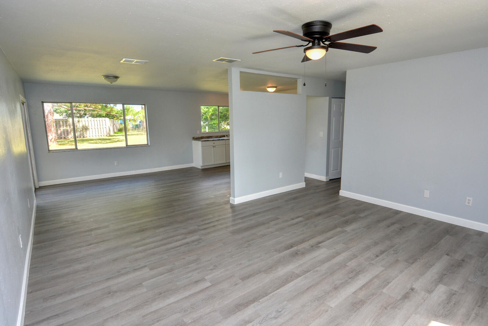 382 Southwest Kentwood Road Port St. Lucie, FL 34953 - Photo 7 of 40 DSC_1882A