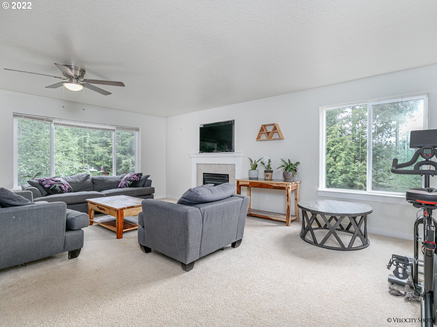 37750 Hamilton Ridge Drive Sandy, OR 97055 - Photo 6 of 32 Gallery Image 6