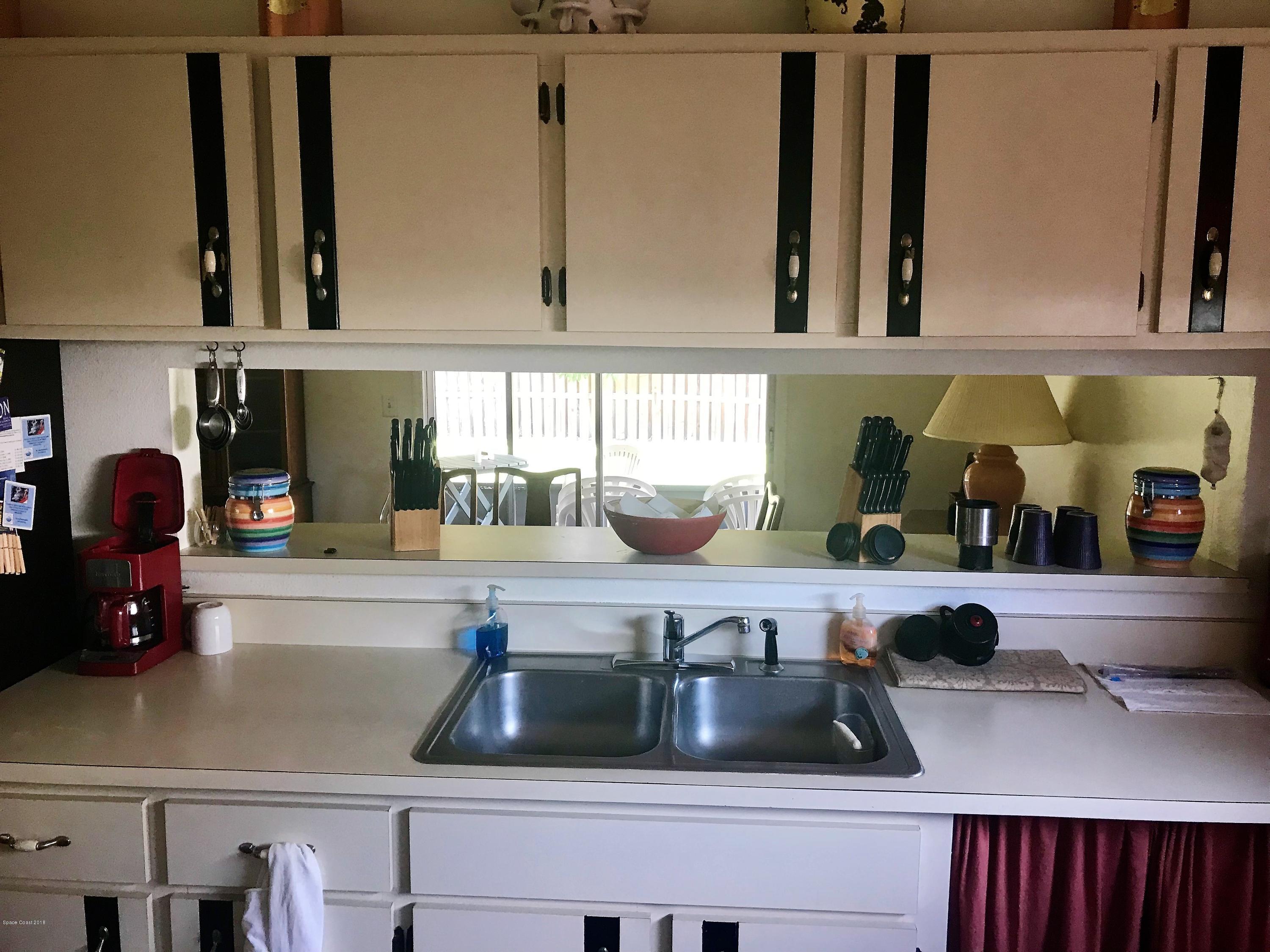 3740 Ranger Street Titusville, FL 32796 - Photo 10 of 19 Kitchen