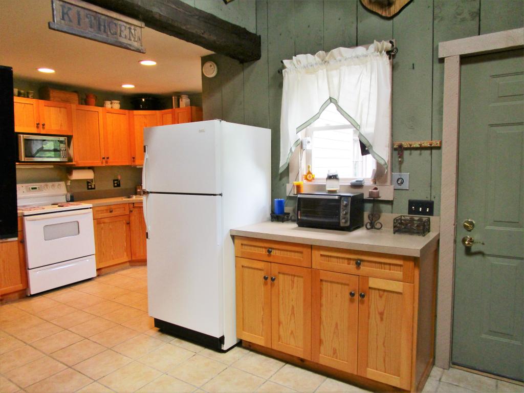 55 Sycamore Road Woodford, VT 05201 - Photo 11 of 36 Gallery Image 11