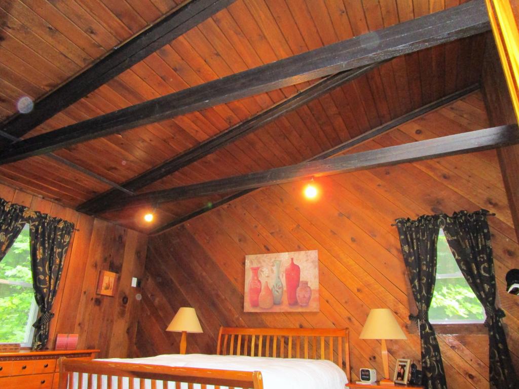 55 Sycamore Road Woodford, VT 05201 - Photo 15 of 36 Gallery Image 15