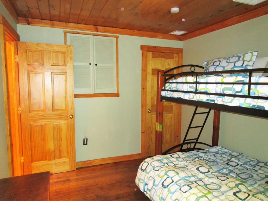 55 Sycamore Road Woodford, VT 05201 - Photo 19 of 36 Gallery Image 19