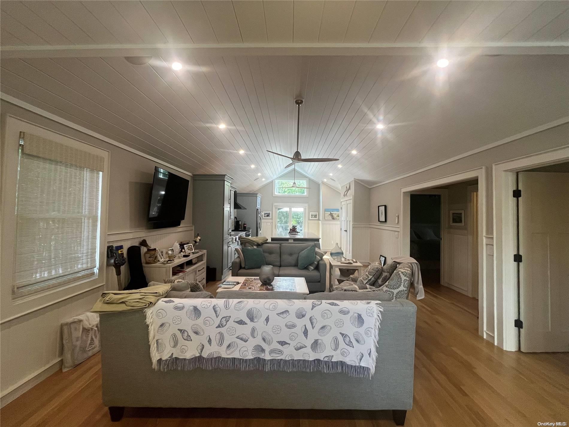 985 Surf View Walk Ocean Beach, NY 11770 - Photo 3 of 14