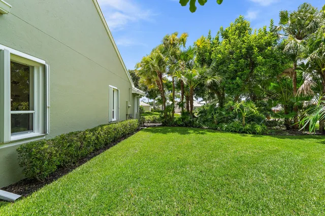 $989,500 | 8726 Southeast Riverfront Terrace, Jupiter, FL 33469