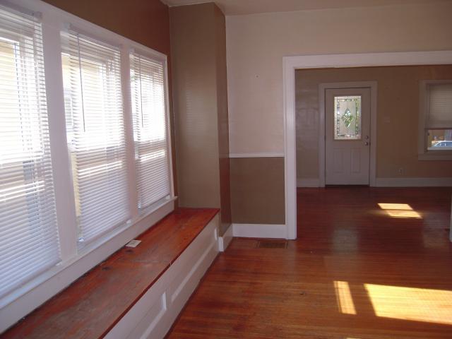 837 North Riley Avenue Indianapolis, IN 46201 - Photo 5 of 12 Gallery Image 5