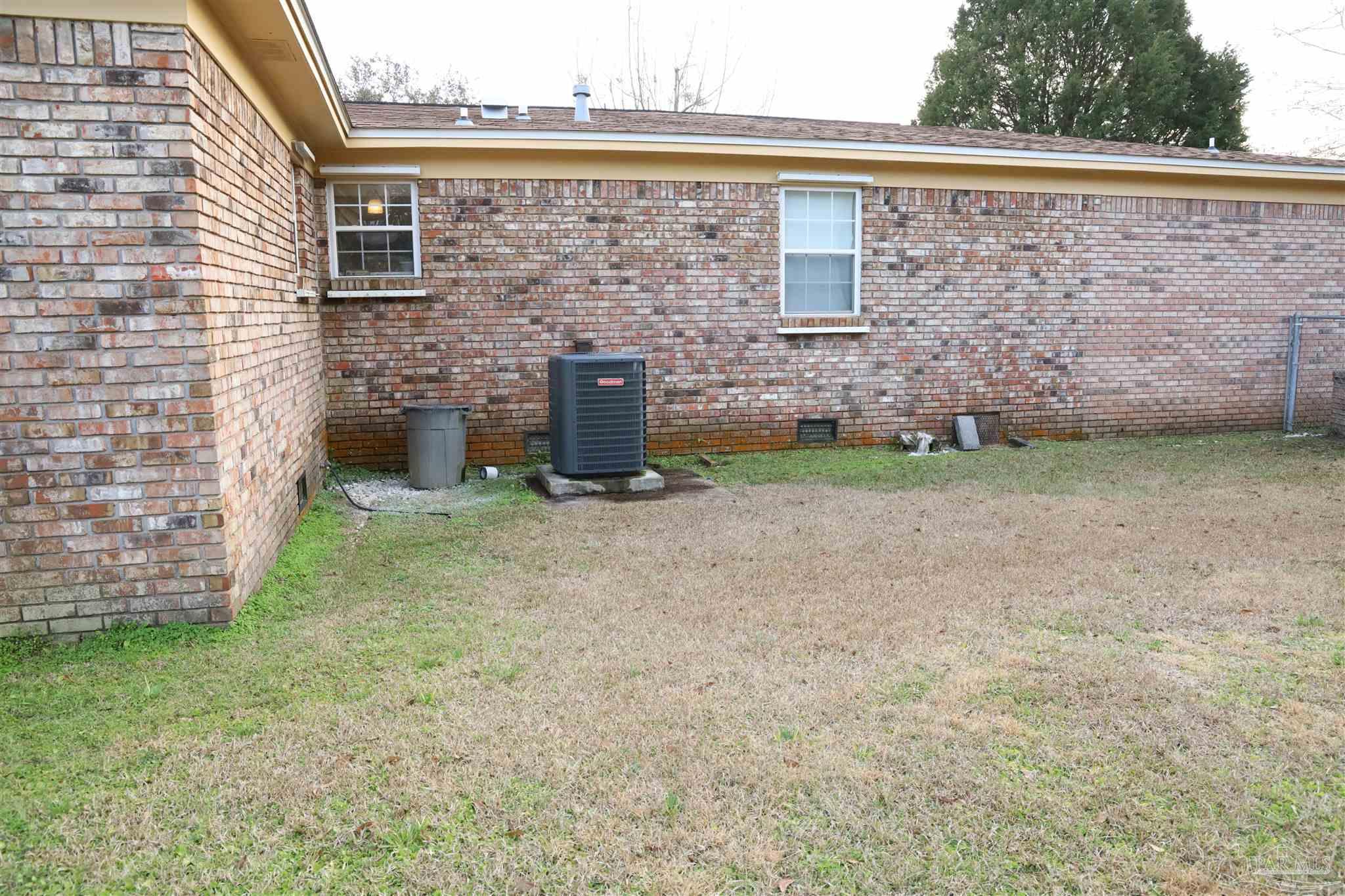 3430 Gardenview Road Pace, FL 32571 - Photo 24 of 27
