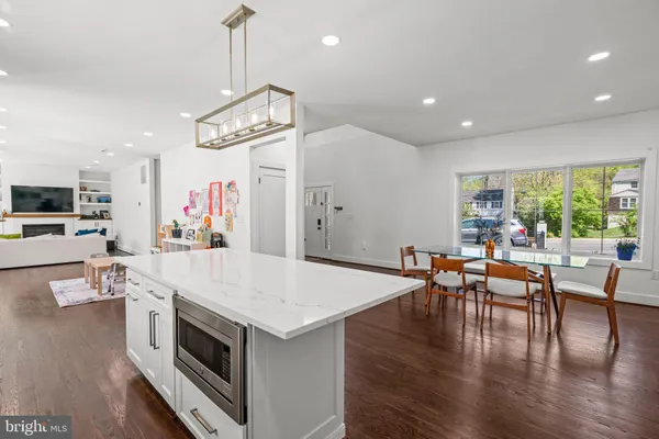 $6,700 | 6202 Massachusetts Avenue, Bethesda, MD 20816