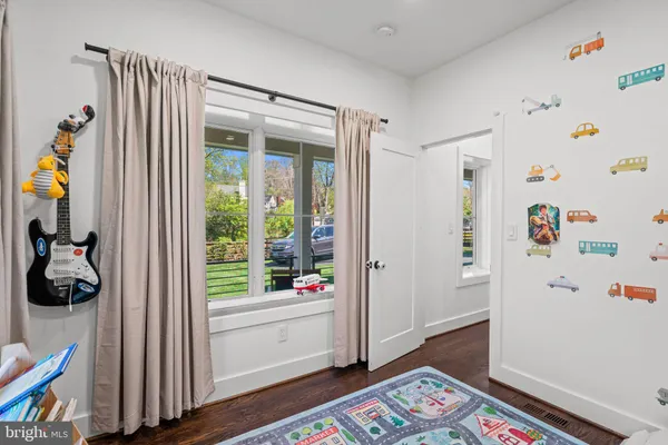 $6,700 | 6202 Massachusetts Avenue, Bethesda, MD 20816