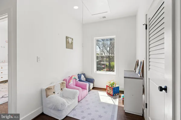 $6,700 | 6202 Massachusetts Avenue, Bethesda, MD 20816