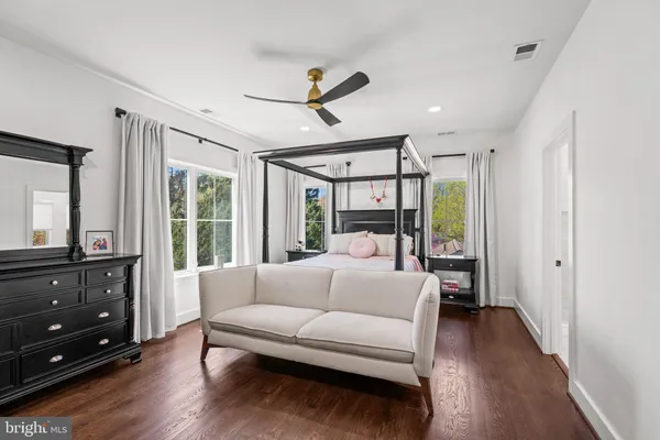 $6,700 | 6202 Massachusetts Avenue, Bethesda, MD 20816