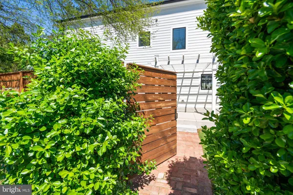 $6,700 | 6202 Massachusetts Avenue, Bethesda, MD 20816