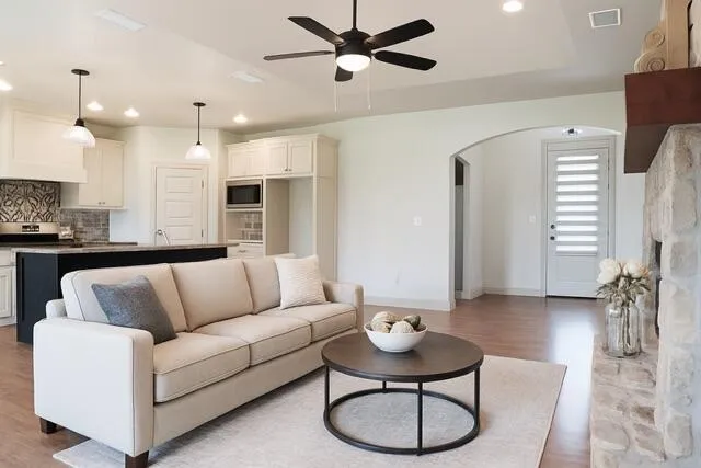 $299,900 | 2726 138th Street, Lubbock, TX 79423