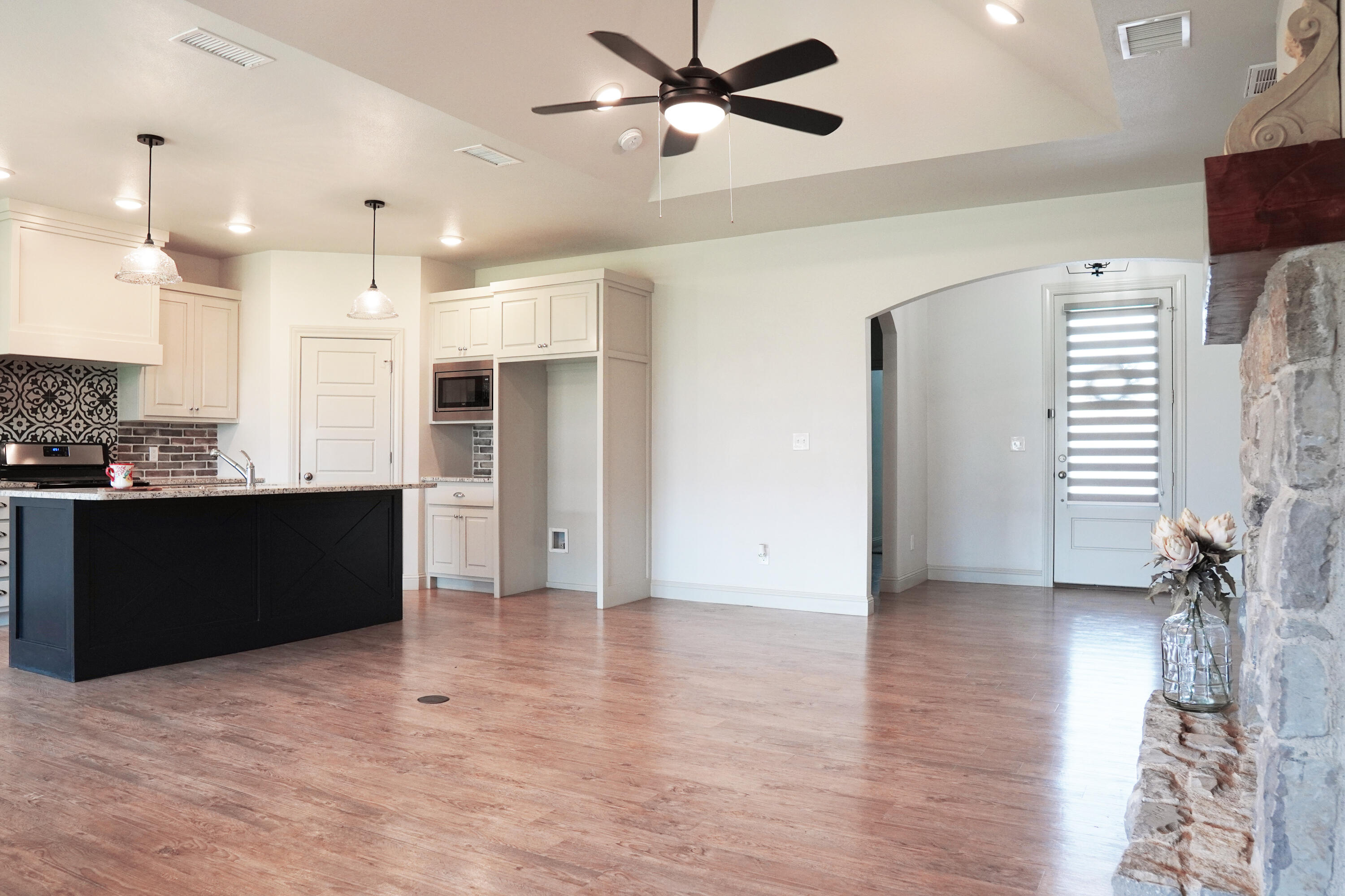 2726 138th Street Lubbock, TX 79423 - Photo 7 of 42 DSC02731