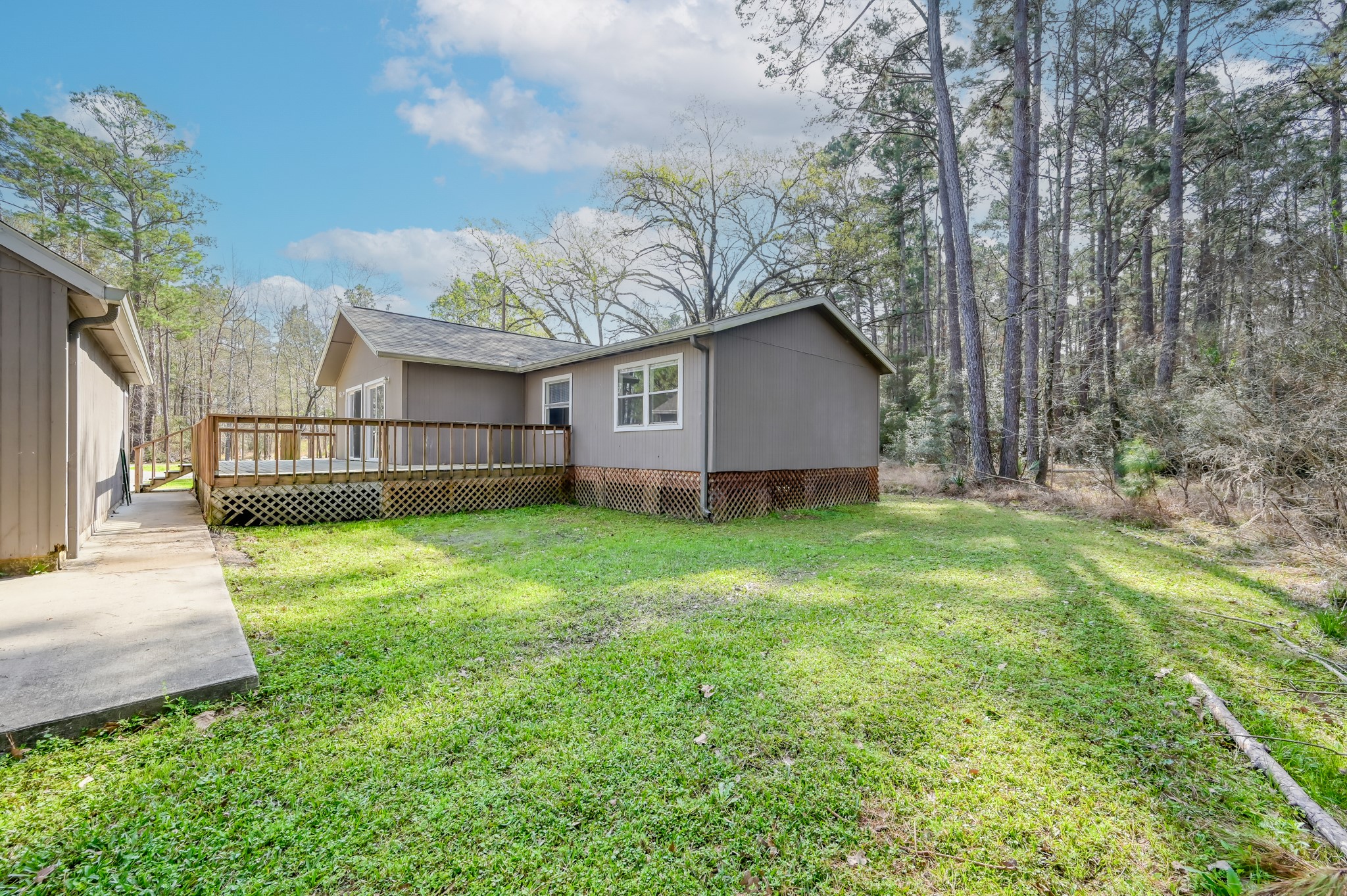 6 Hollow Forest Trinity, TX 75862 - Photo 7 of 38 a view of backyard with green space