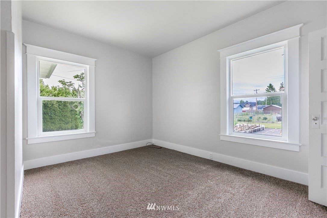 118 First Street Sumas, WA 98295 - Photo 27 of 40 Gallery Image 27