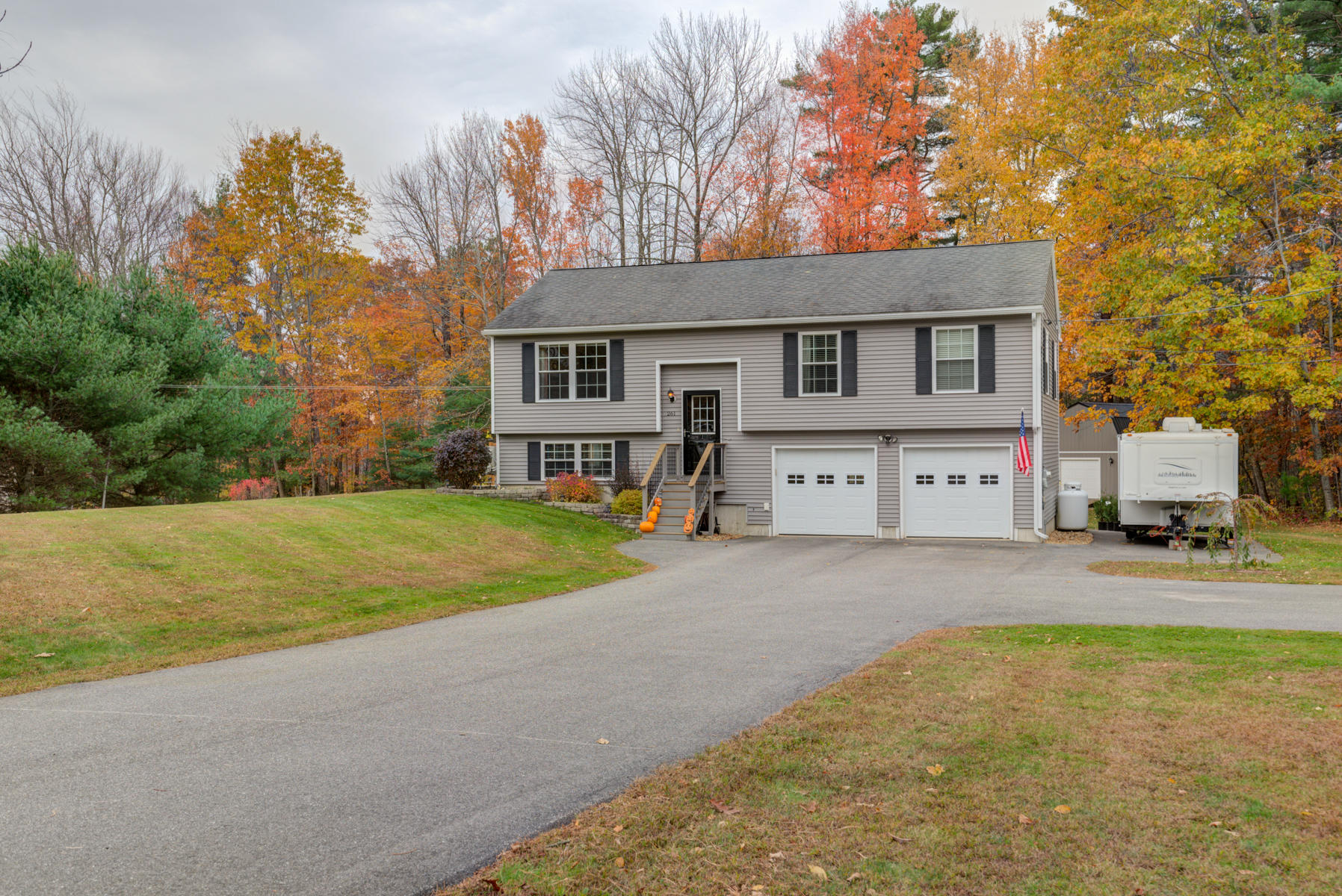261 Old Alfred Road Arundel, ME 04046 - Photo 1 of 37 Pic#-2