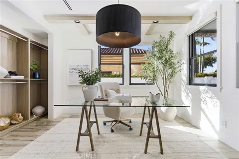 $6,490,000 | 17007 Edgewater Lane, Huntington Beach, CA 92649