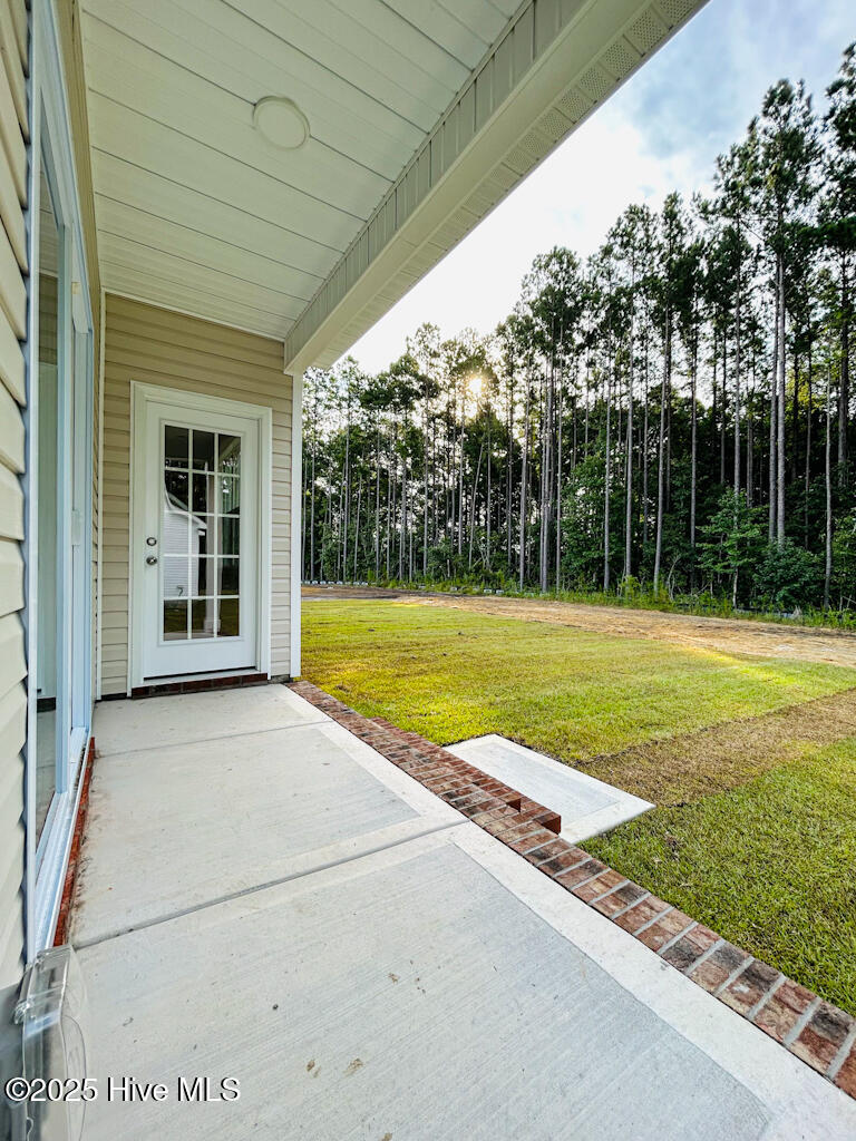 265 Browns Ferry Road Jacksonville, NC 28546 - Photo 9 of 62 SIMILAR PHOTO