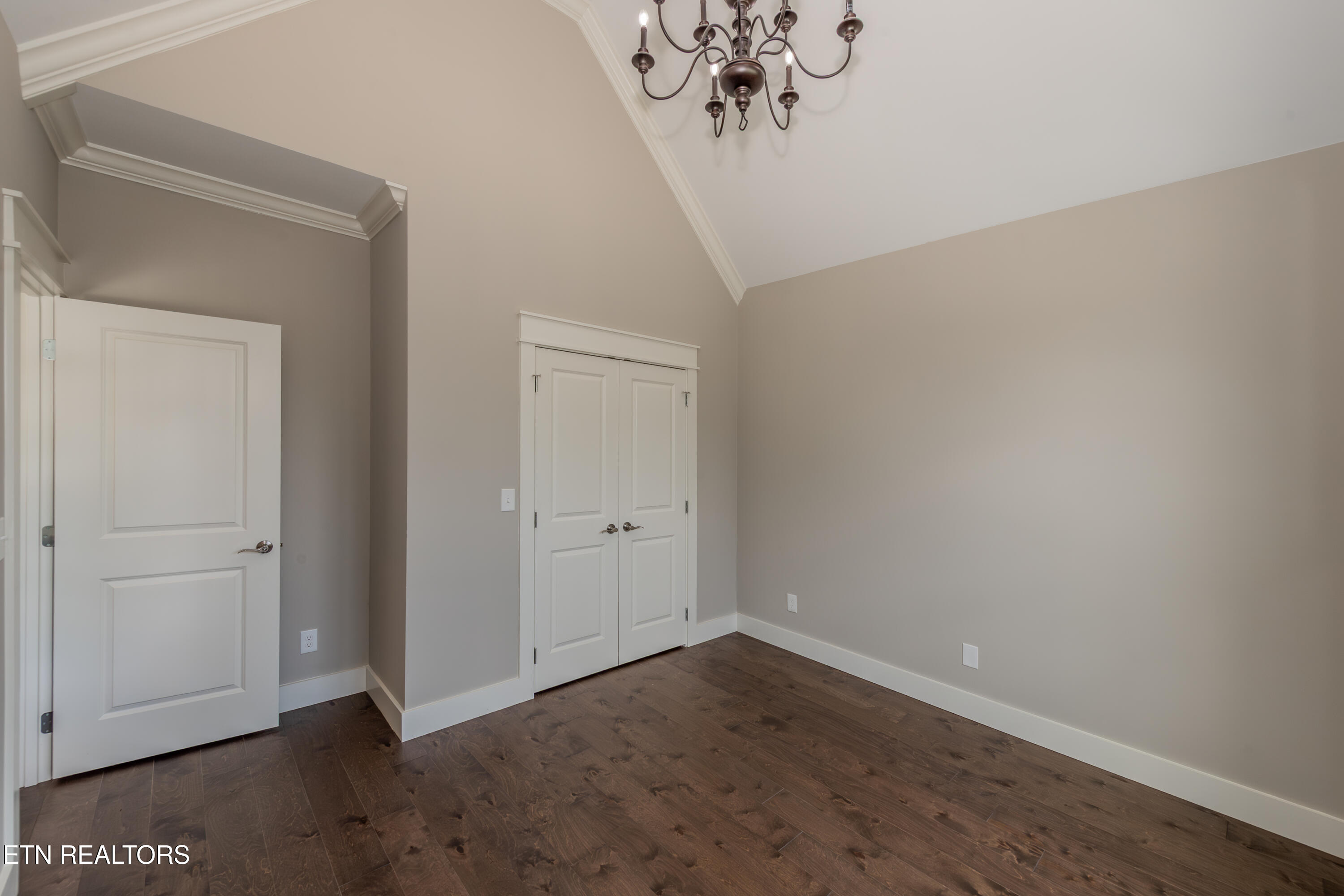 8017 Little Joe Road Powell, TN 37849 - Photo 20 of 50 DSC_3180