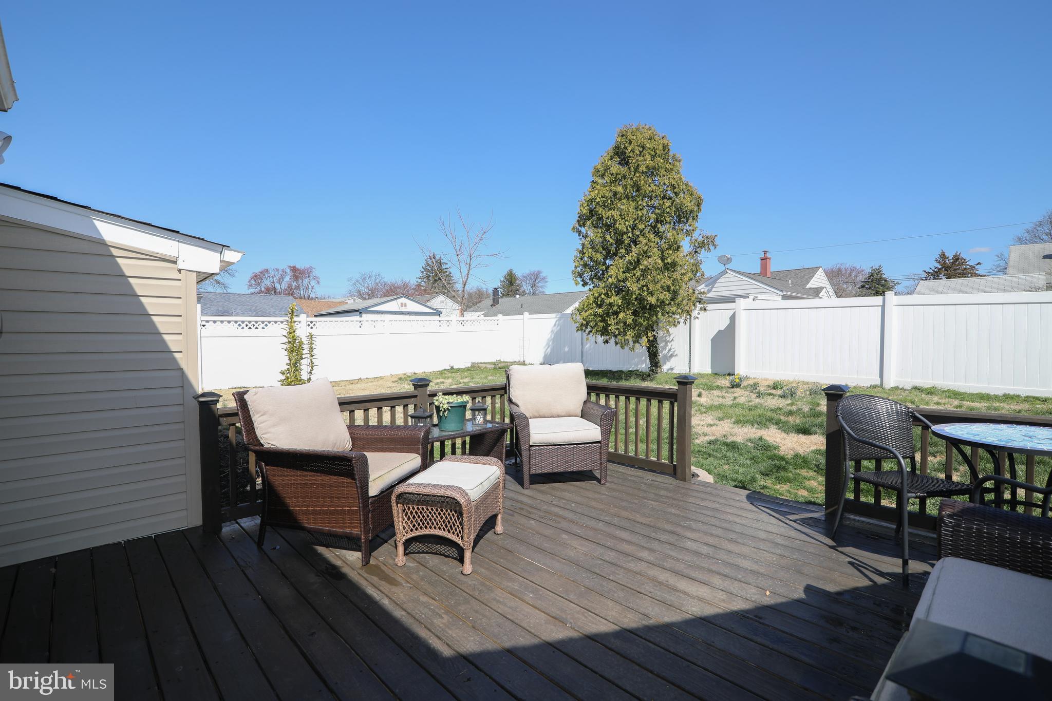 17 Paul Road Maple Shade, NJ 08052 - Photo 33 of 38 semi-enclosed deck