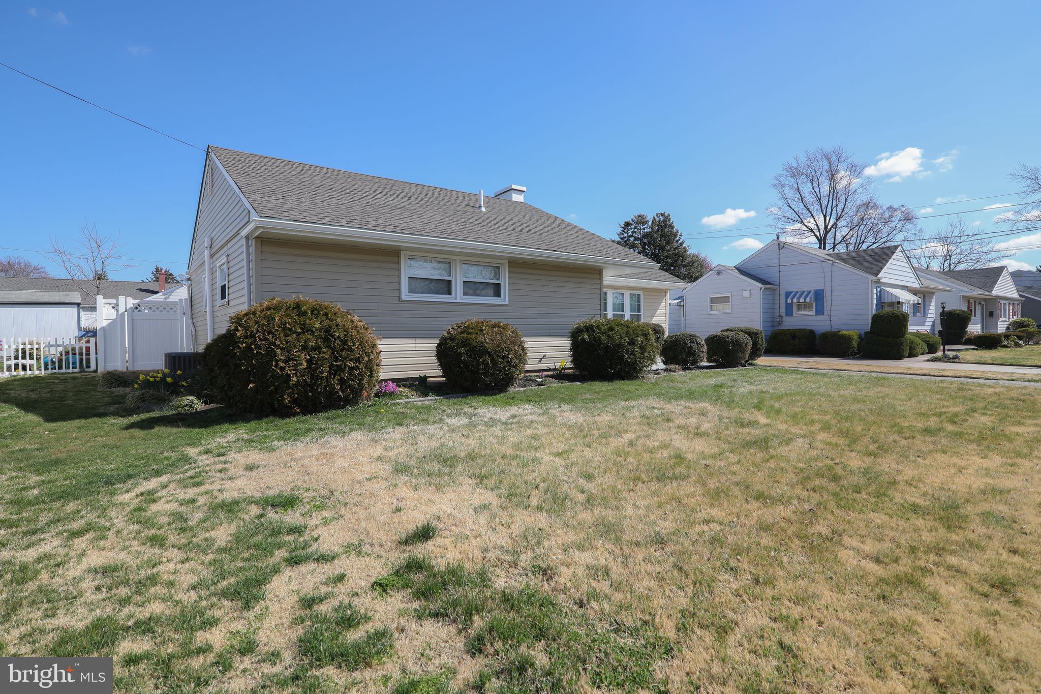 17 Paul Road Maple Shade, NJ 08052 - Photo 37 of 38 Front elevation