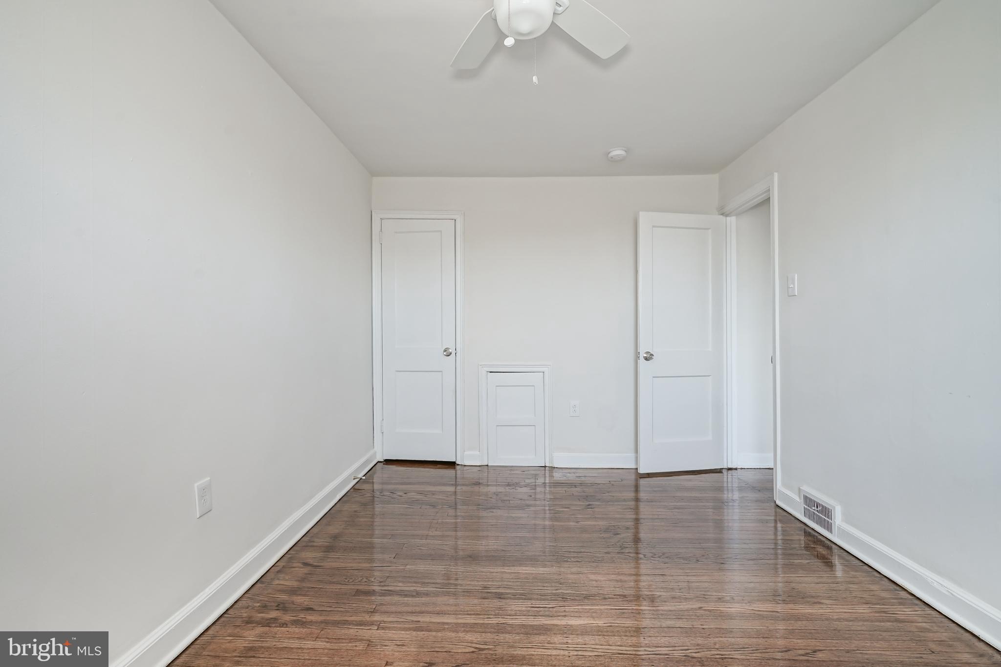 1528 Beverly Road Philadelphia, PA 19138 - Photo 12 of 25 Gallery Image 12
