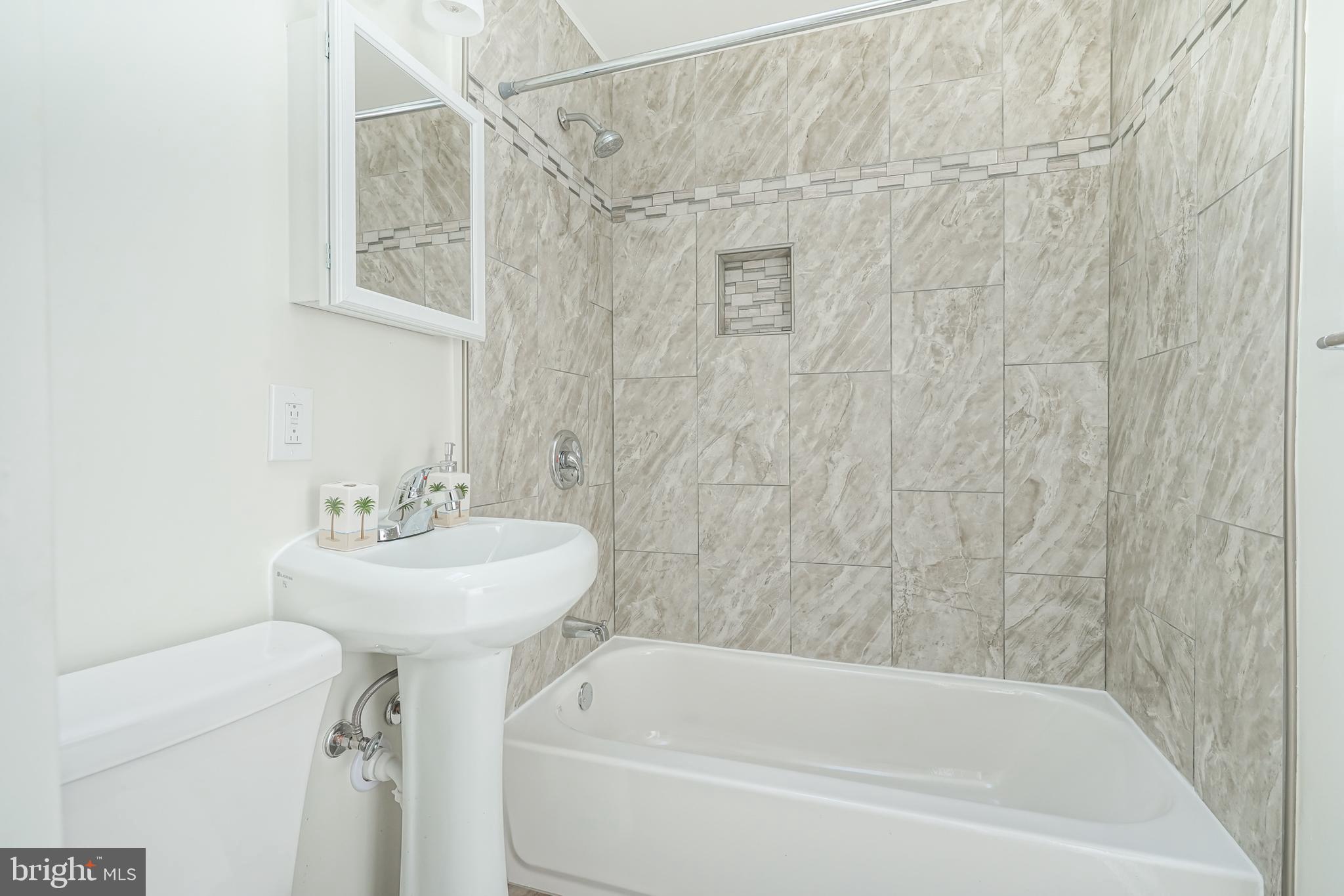 1528 Beverly Road Philadelphia, PA 19138 - Photo 16 of 25 Gallery Image 16