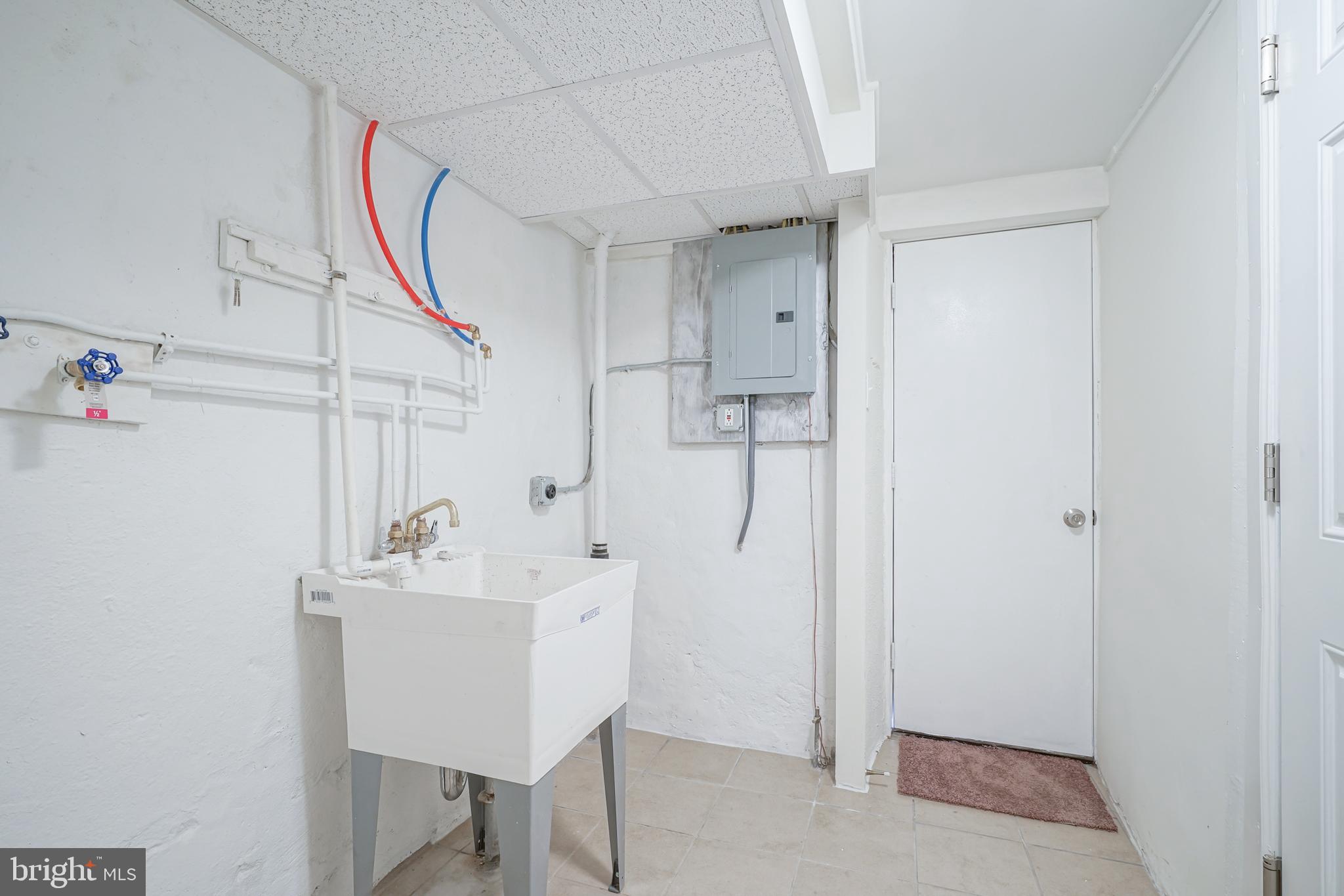 1528 Beverly Road Philadelphia, PA 19138 - Photo 24 of 25 Even laundry area is nice and bright