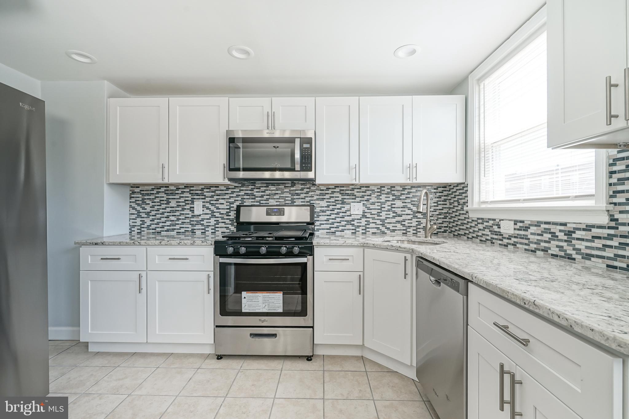 1528 Beverly Road Philadelphia, PA 19138 - Photo 7 of 25 Delightful kitchen