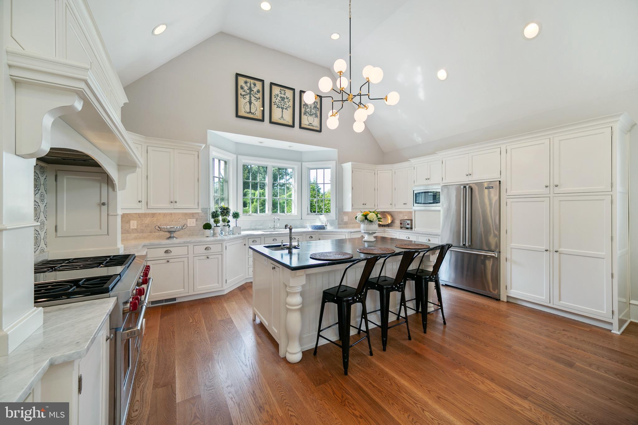 420 St Davids Road Wayne, PA 19087 - Photo 11 of 33 Kitchen