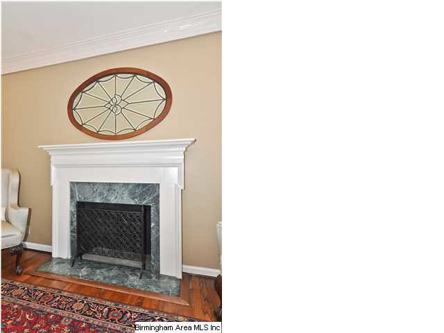 4525 Dolly Ridge Road Birmingham, AL 35243 - Photo 5 of 32