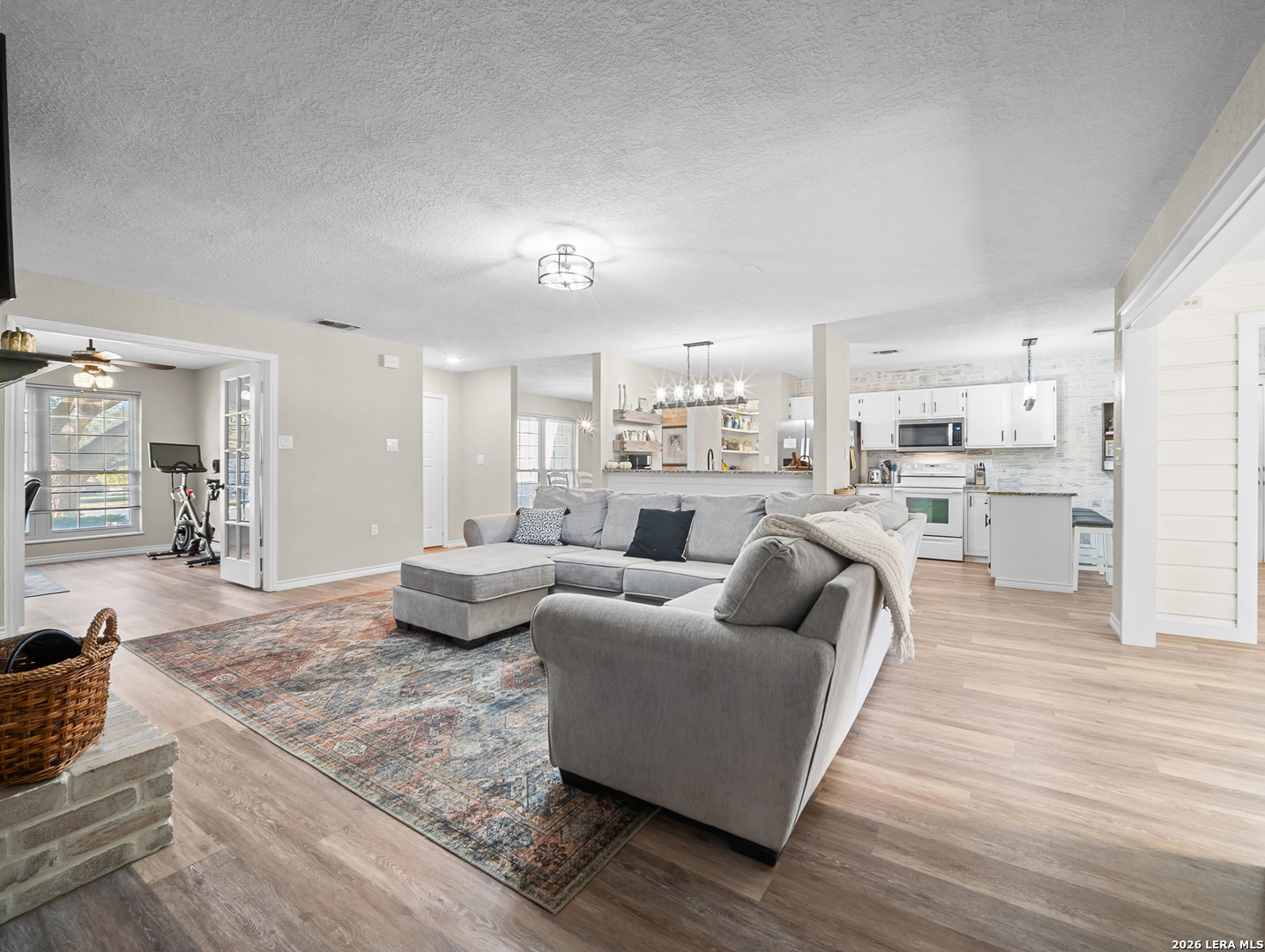 3620 Chestnut Court Cibolo, TX 78108 - Photo 18 of 45 a living room with furniture and a wooden floor